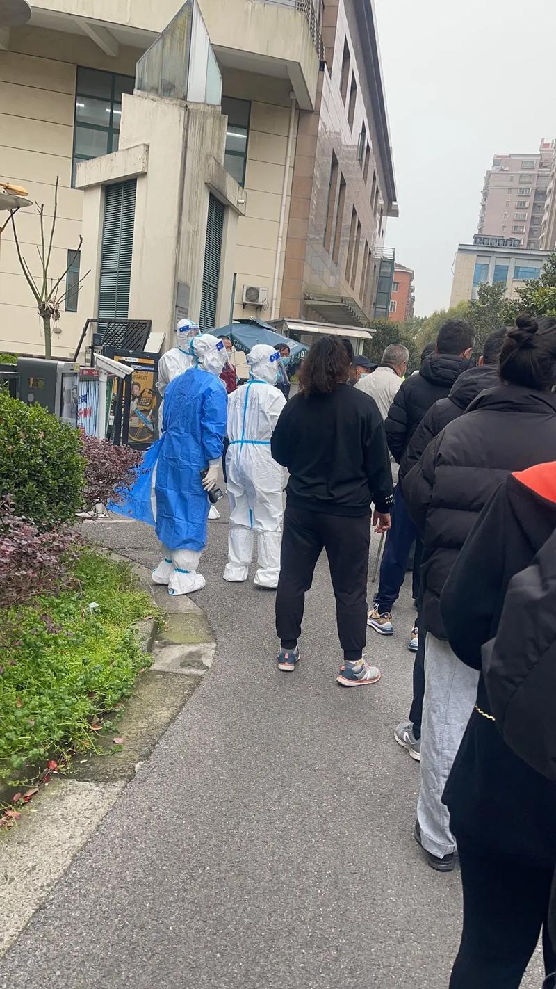 上海现在封控了吗 上海全城封闭最新消息